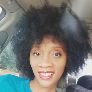 Meet your Posher, Latasha